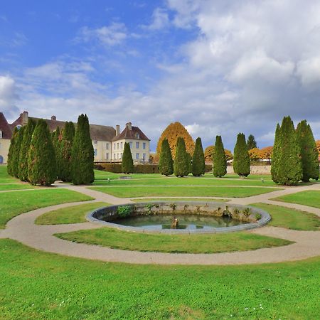 Chateau De Gilly Екстериор снимка