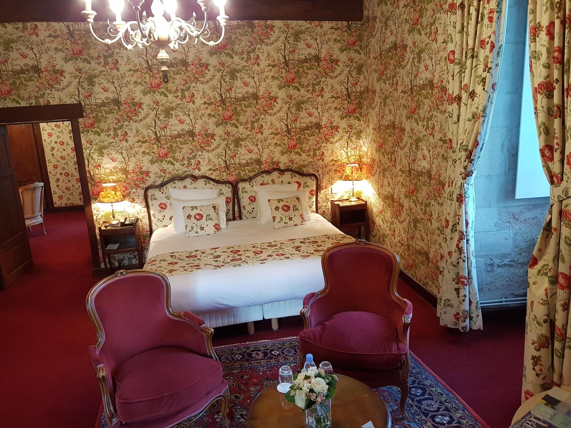 Chateau De Gilly Екстериор снимка