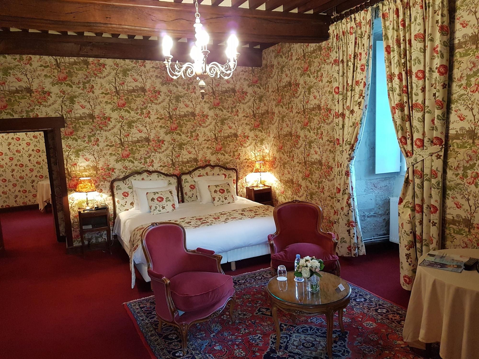 Chateau De Gilly Екстериор снимка